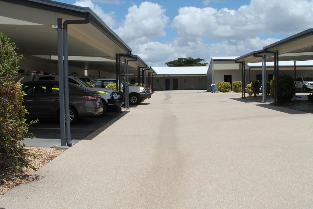 Blackwater Motor Inn Exterior photo